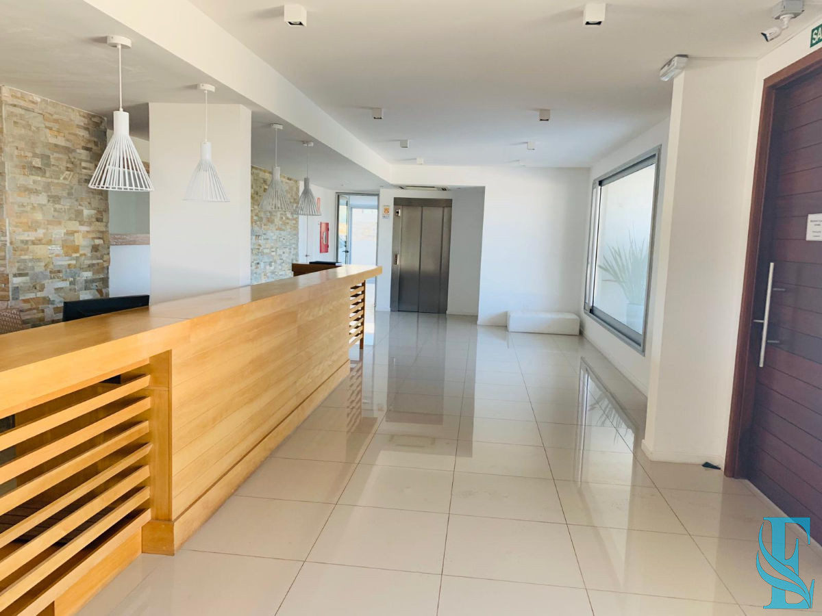 Apartamento ID.236 - Emerald apartamento en venta - 3 dormitorios + den- piscina  - Mansa Penthouse Punta del Este