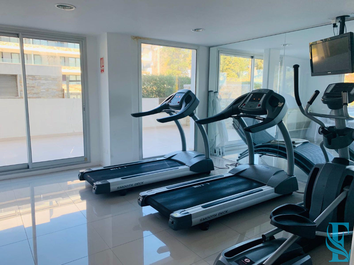 Apartamento ID.236 - Emerald apartamento en venta - 3 dormitorios + den- piscina  - Mansa Penthouse Punta del Este