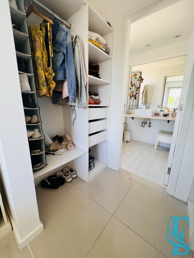 Apartamento ID.236 - Emerald apartamento en venta - 3 dormitorios + den- piscina  - Mansa Penthouse Punta del Este