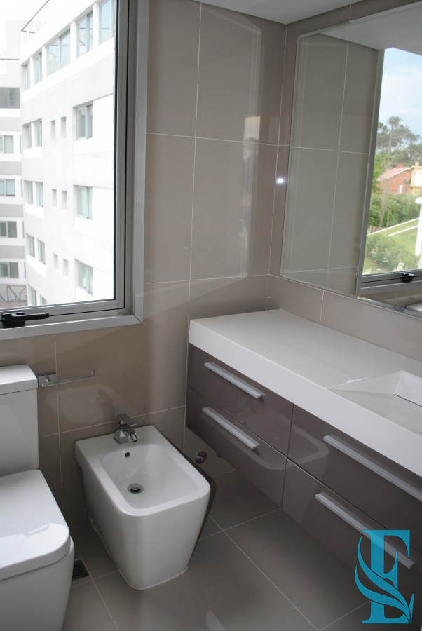 Apartamento ID.396 - Lumiere apartamento en venta de tres dormitorios y dep. de servicio.