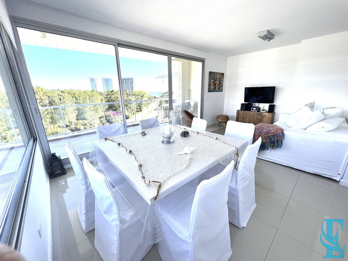Apartamento ID.236 - Emerald apartamento en venta - 3 dormitorios + den- piscina  - Mansa Penthouse Punta del Este