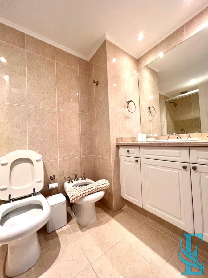 Apartamento ID.235 - Le Jardin apartamento en venta de 3 dormitorios. Vista al mar.