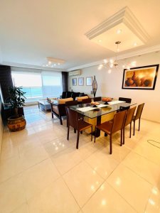 Le Jardin apartamento en venta de 3 dormitorios. Vista al mar.