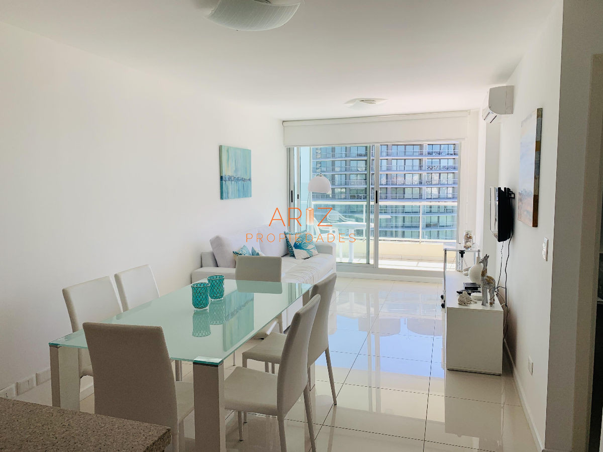 Apartamento ID.2526 - Apartamento en venta de  1 dormitorio- Punta del Este