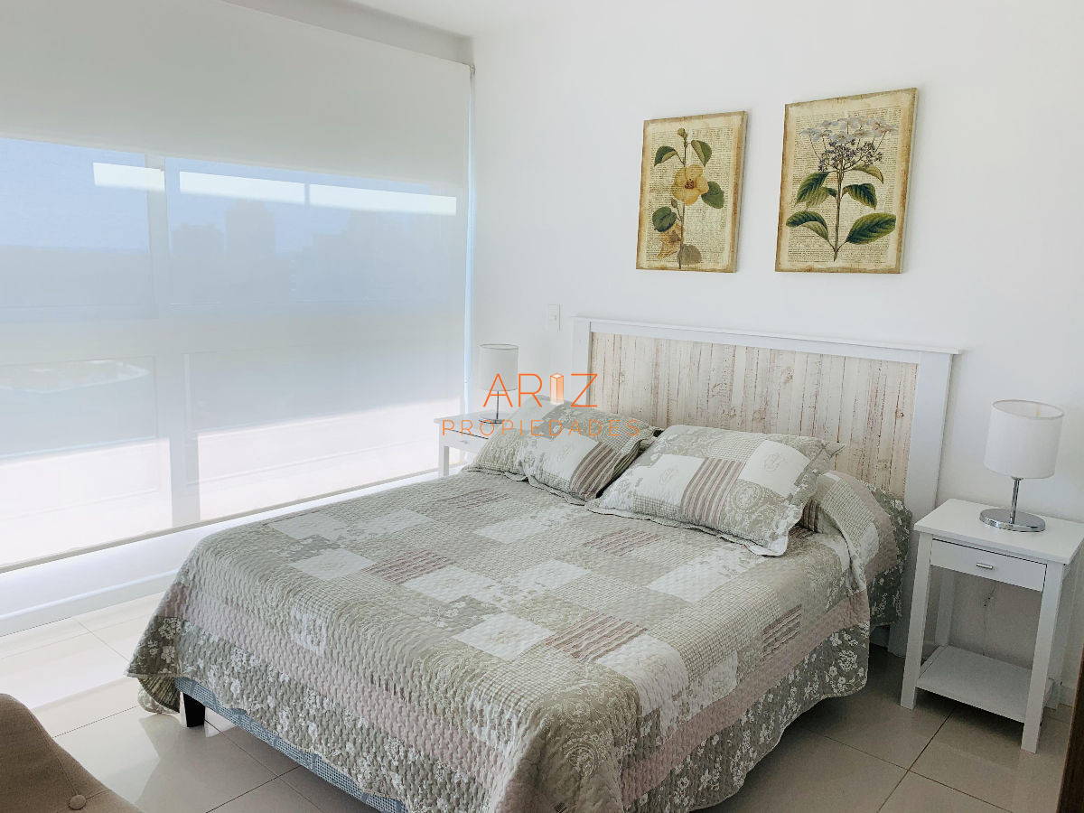 Apartamento ID.2526 - Apartamento en venta de  1 dormitorio- Punta del Este