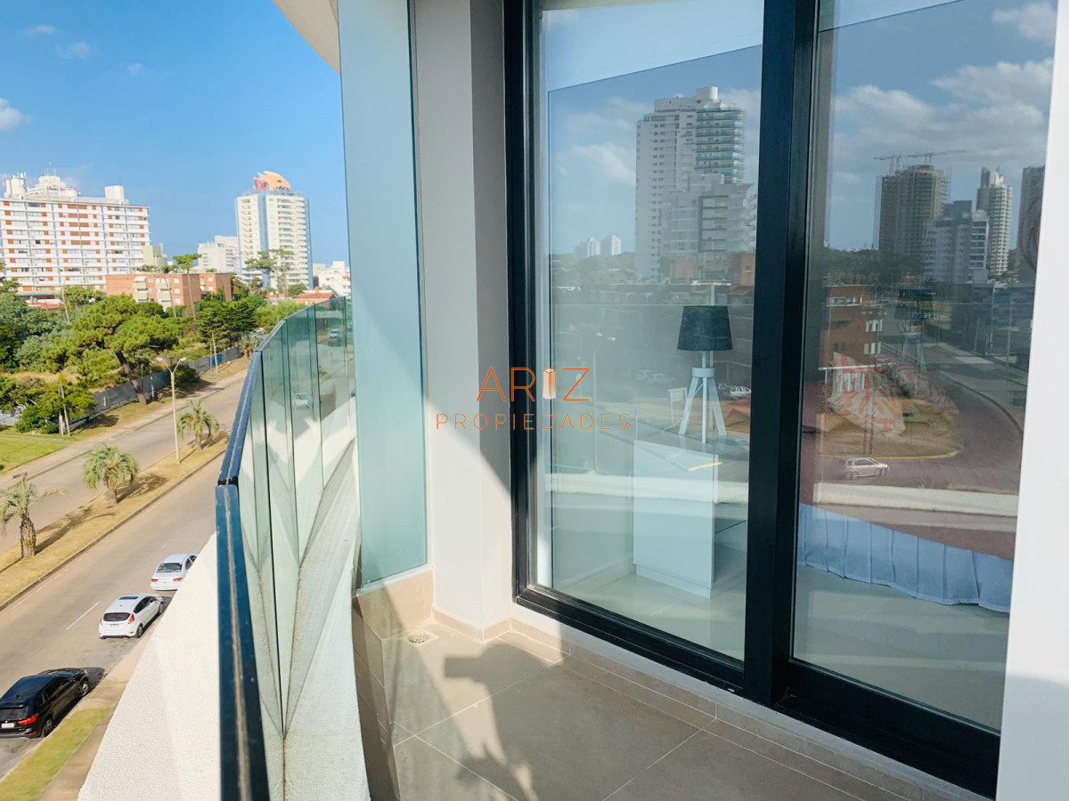 Apartamento ID.1347 - ALQUILO ANUAL APARTAMENTO 2 DORMITORIOS PUNTA DEL ESTE BRAVA TODOS LOS SERVICIOS