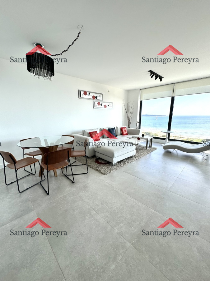 Apartamento ID.13711 - Apartamento en venta 2 dormitorios Playa Mansa vista - Venetian - a estrenar - frente al mar- lujo