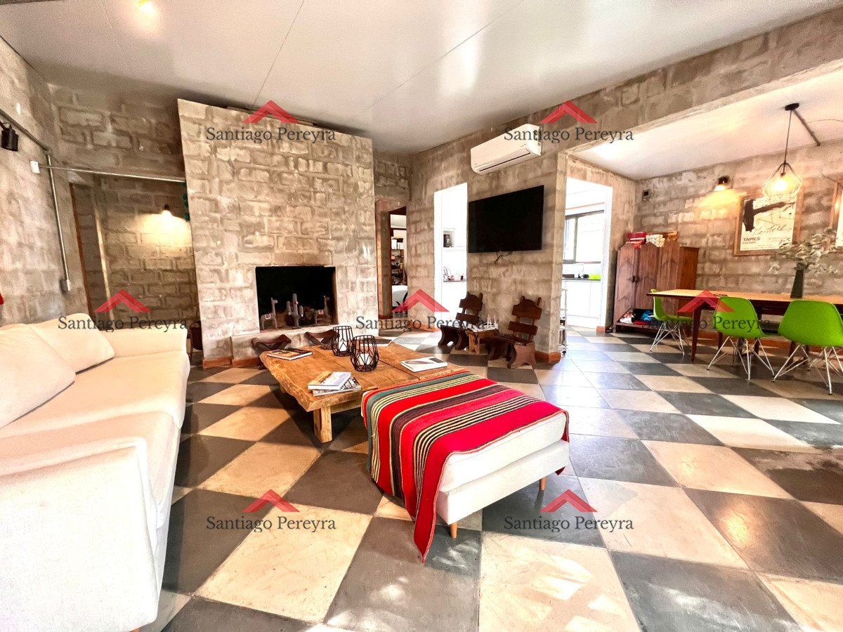 Casa ID.14156 - Casa en venta en Burnett. Punta del Este