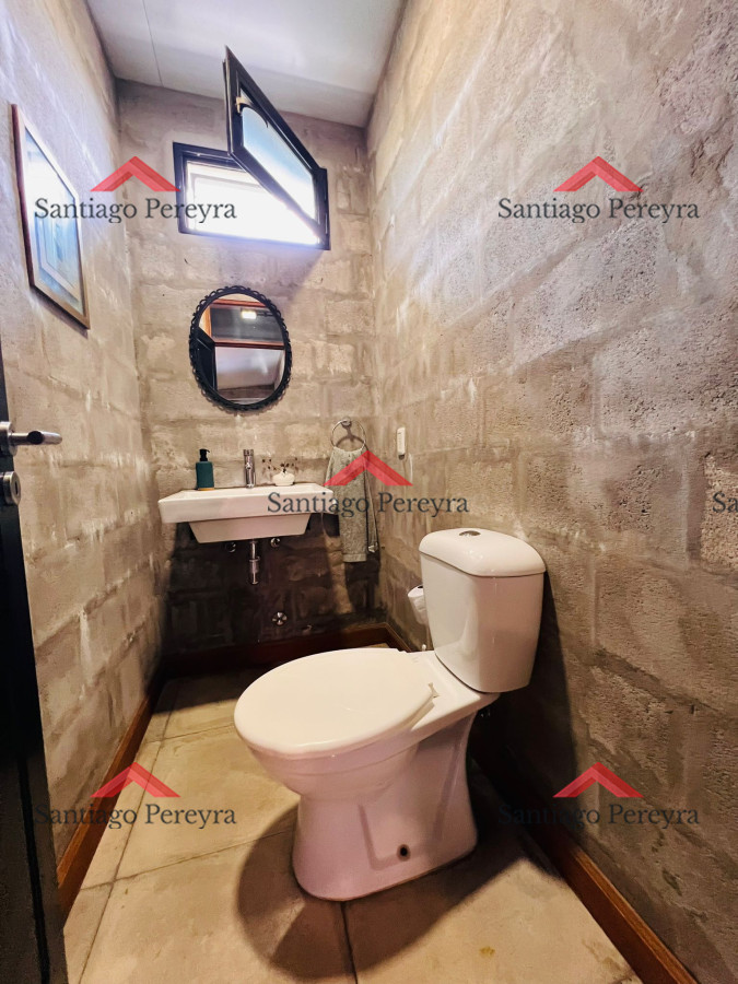 Casa ID.14156 - Casa en venta en Burnett. Punta del Este