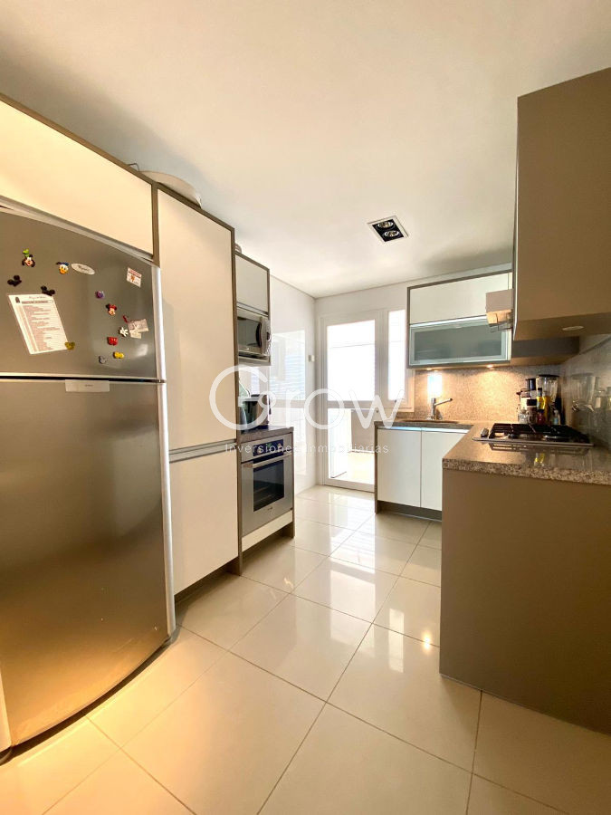 Apartamento ID.754 - Aquarela en venta 2 dormitorios dependencia de servicio. Punta del Este