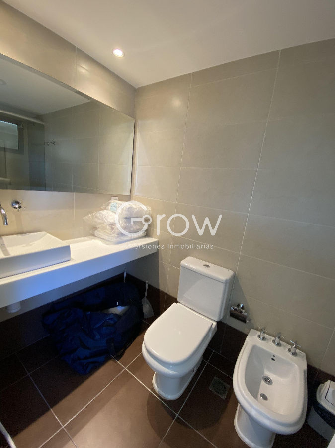Apartamento ID.2668 - Imperiale. Apartamento en venta - 4 dormitorios.-