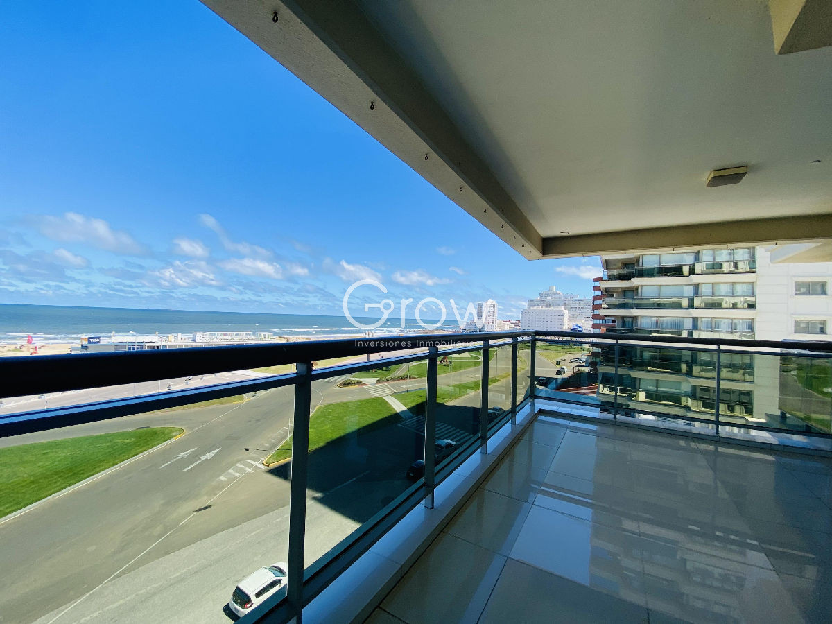 Apartamento ID.2668 - Imperiale. Apartamento en venta - 4 dormitorios.-