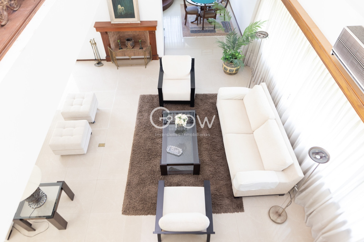 Casa ID.1170 - Casa en venta en paradas -mansa. 6 dormitorios. 852 metros edificados. 