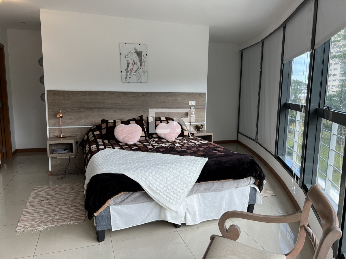 Apartamento ID.811 - Apartamento en alquiler temporal.- Tressesenta, dos dormitorios.-