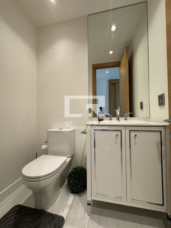 Apartamento ID.783 - Alquiler temporal en Fendi Punta del Este 4 dormitorios en suite.