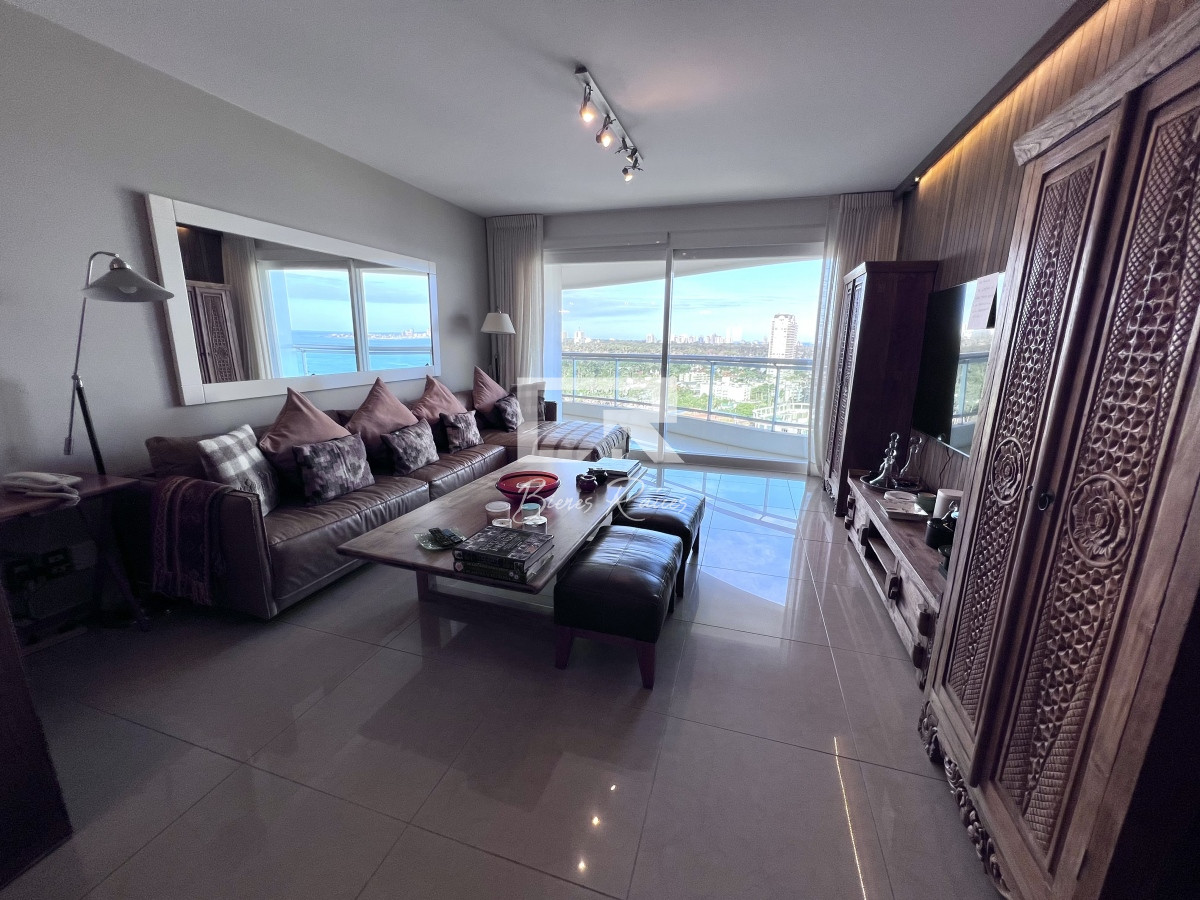 Apartamento ID.391 - Alquiler temporal 2024 Aquarela dos dormitorios +dep. Punta del Este