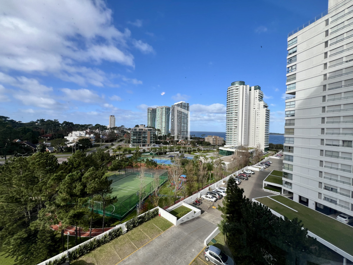 Apartamento ID.1610 - Apartamento 3 dormitorios en alquiler. Punta del este.
