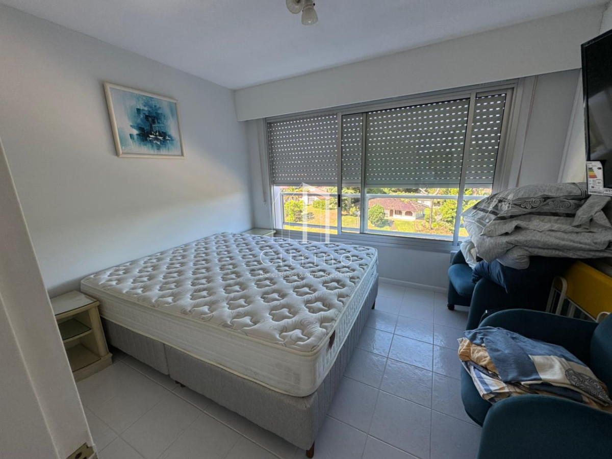 Apartamento ID.1610 - Apartamento 3 dormitorios en alquiler. Punta del este.