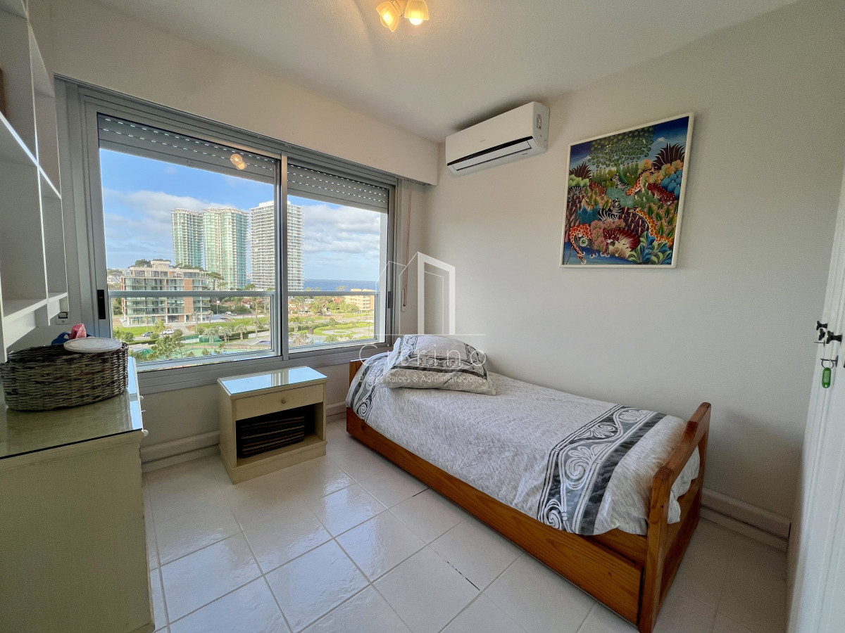 Apartamento ID.1610 - Apartamento 3 dormitorios en alquiler. Punta del este.
