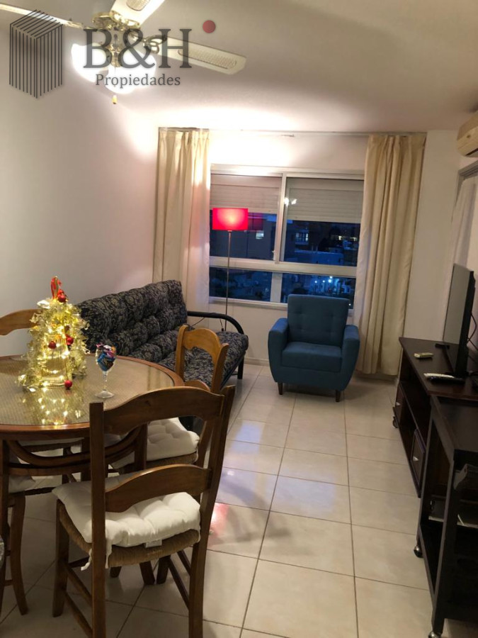 Apartamento ID.6116 - Apartamento en alquiler anual de 1 dormitorio