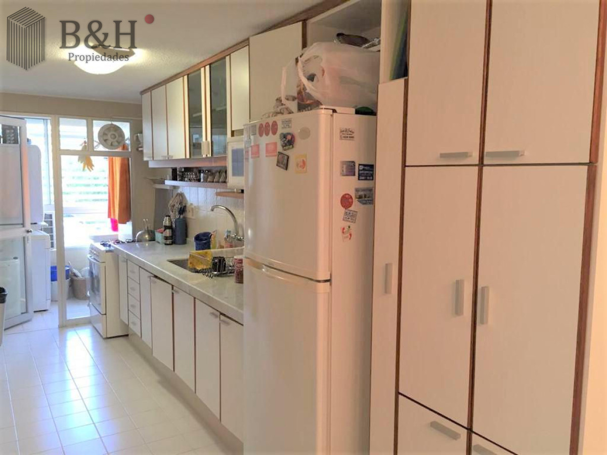 Apartamento ID.833 - Complejo Lincoln. Apartamento 3 dormitorios en alquiler  - Playa Mansa Punta del Este