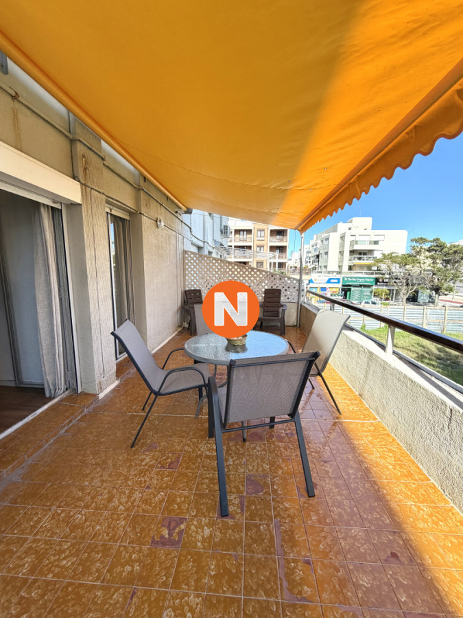 Apartamento Ref.225313 - Un dormitorio en venta con gran terraza en Peninsula. 