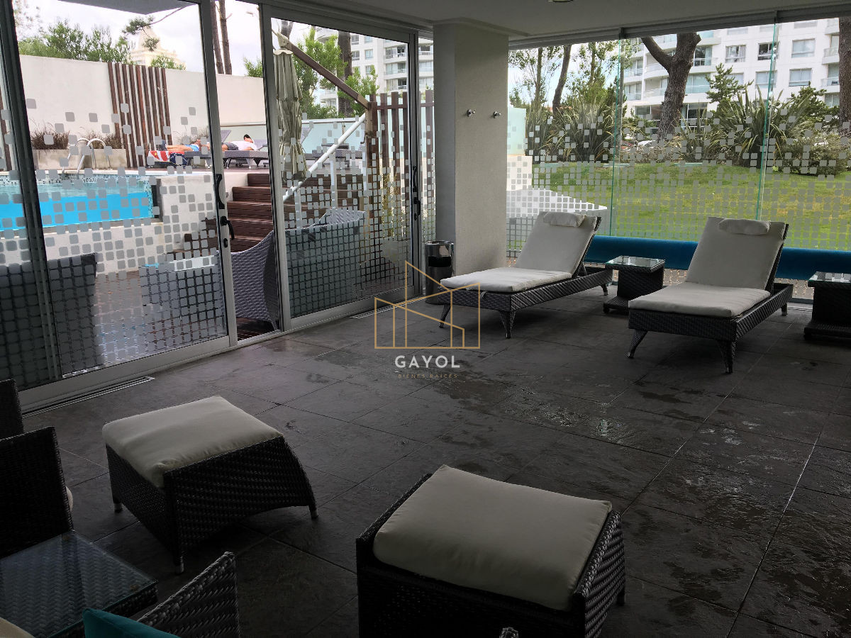 Apartamento ID.139 - Apartamento en venta con renta 2 dormitorios. Punta del Este