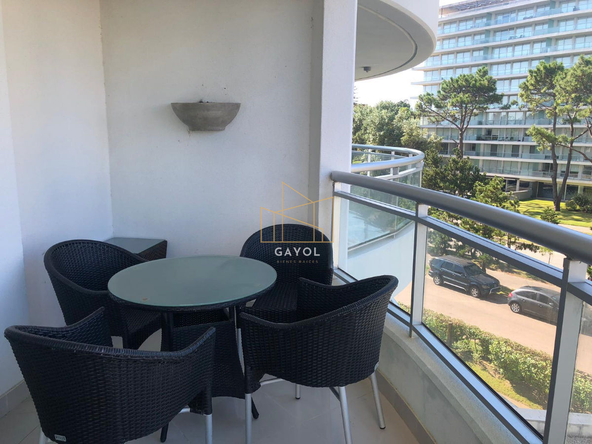 Apartamento ID.774 - Ocean Drive apartamento en venta 4 dormitorios. Permuta - Playa Brava
