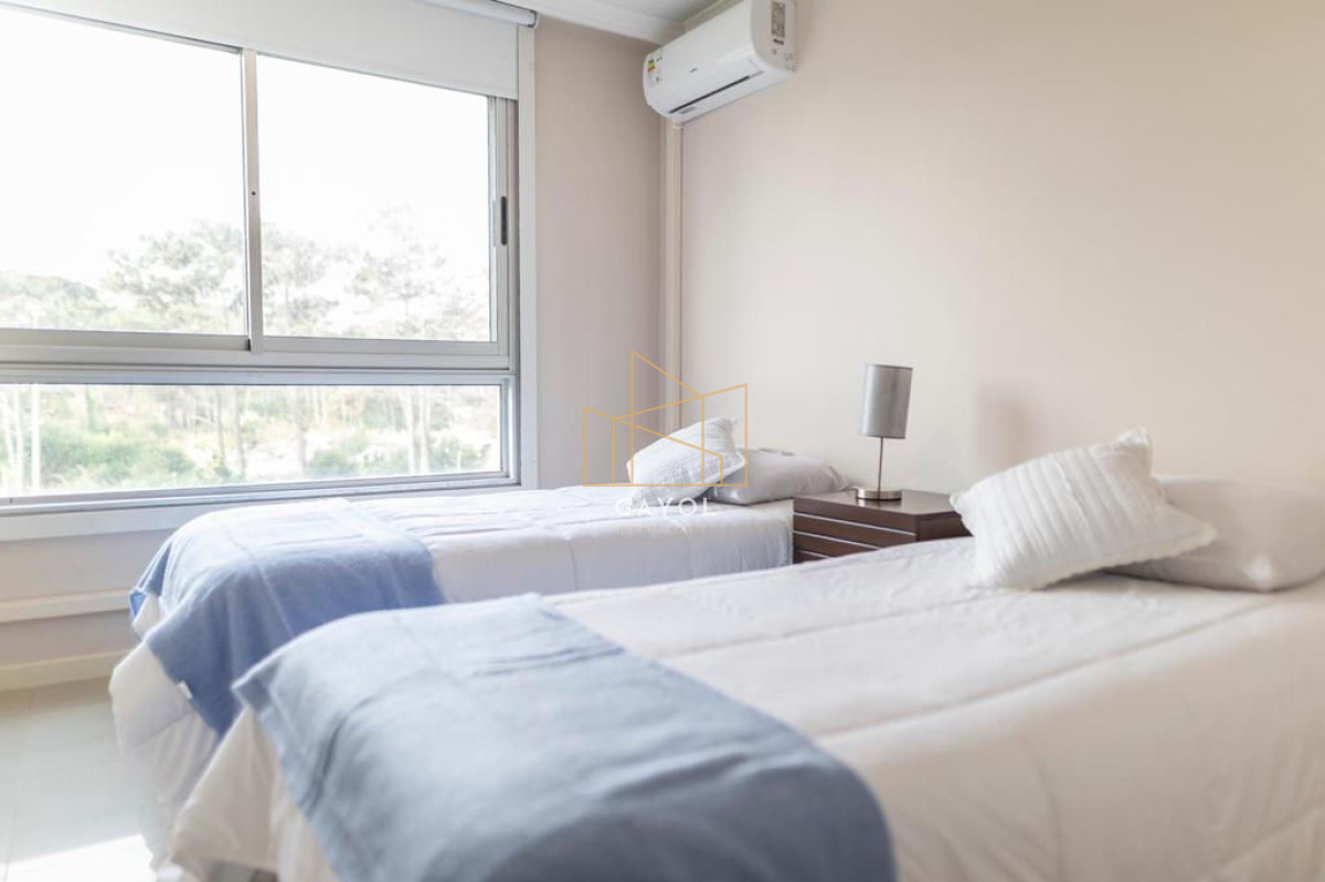 Apartamento ID.773 - Apartamento de 3 dormitorios mas servicio Roosevelt playa brava