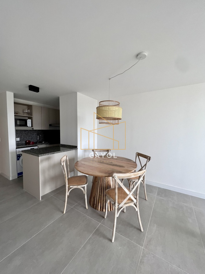 Apartamento ID.141 - En alquiler anual apartamento de 1 y 1/2 dormitorios