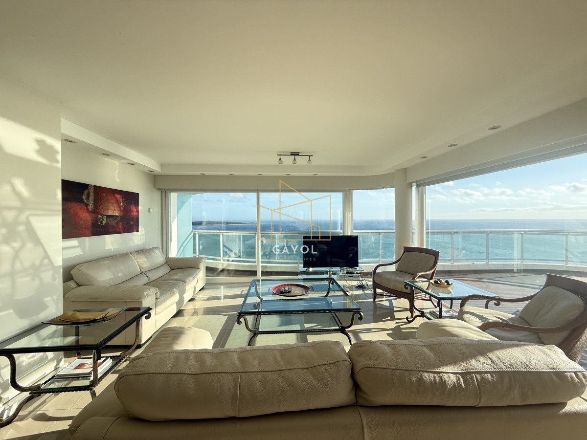 Apartamento ID.931 - Aquarela apartamento 2 dormitorios y dependencia. Alquiler Temporal. Piscina vista -Punta del Este