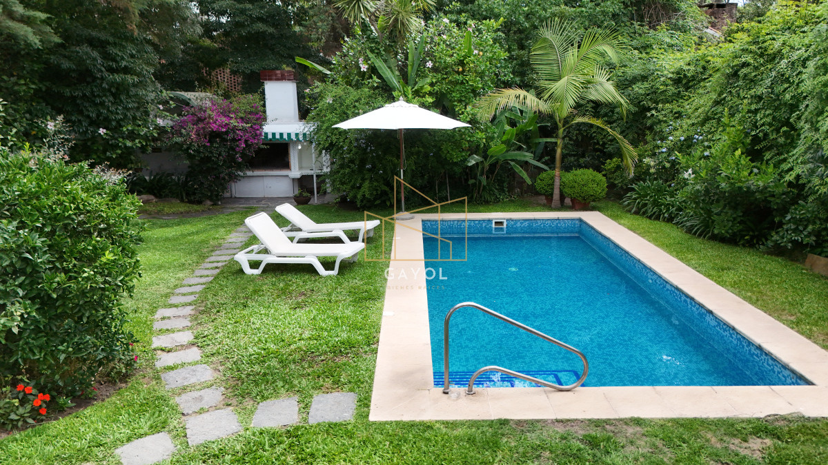 Casa ID.620 - Casa en venta en Punta del Este de 3 dormitorios. 