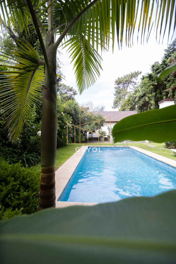 Casa ID.620 - Casa en venta en Punta del Este de 3 dormitorios. 