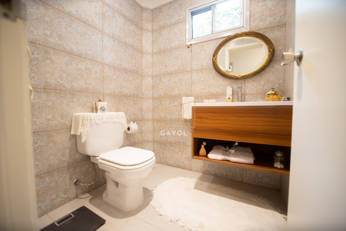 Casa ID.620 - Casa en venta en Punta del Este de 3 dormitorios. 