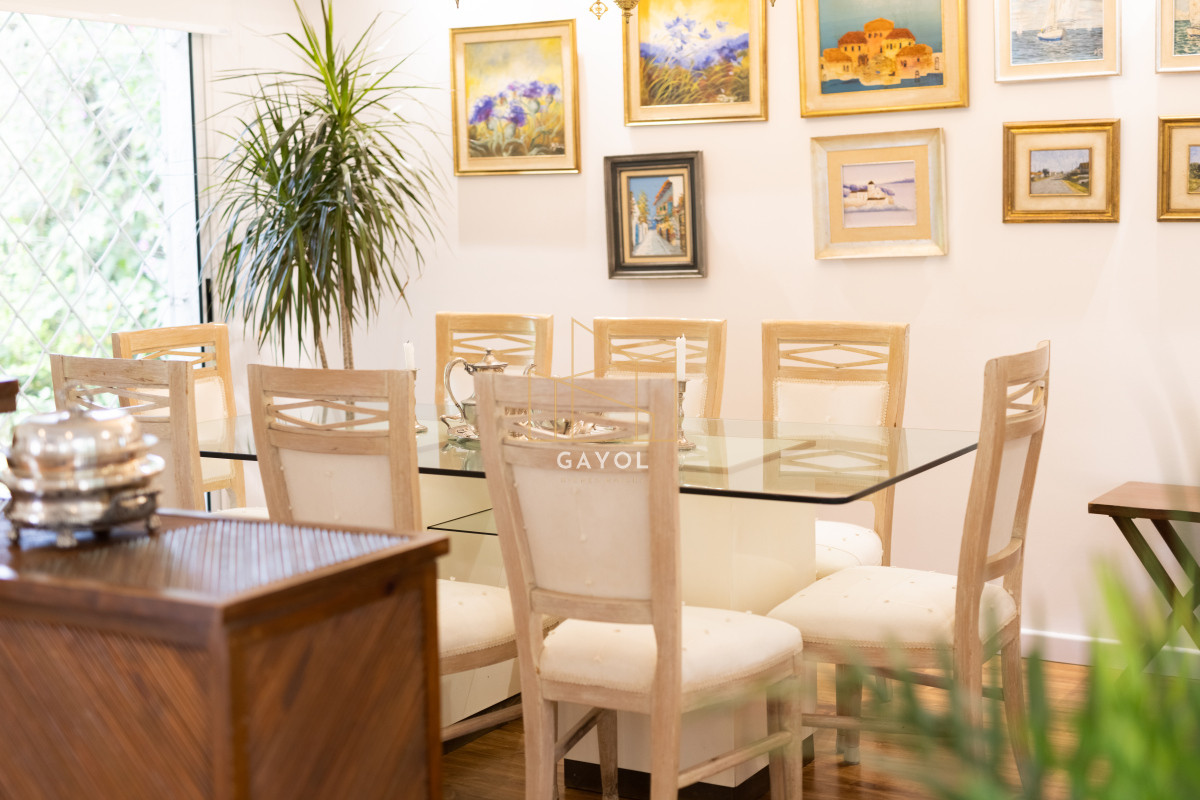 Casa ID.620 - Casa en venta en Punta del Este de 3 dormitorios. 