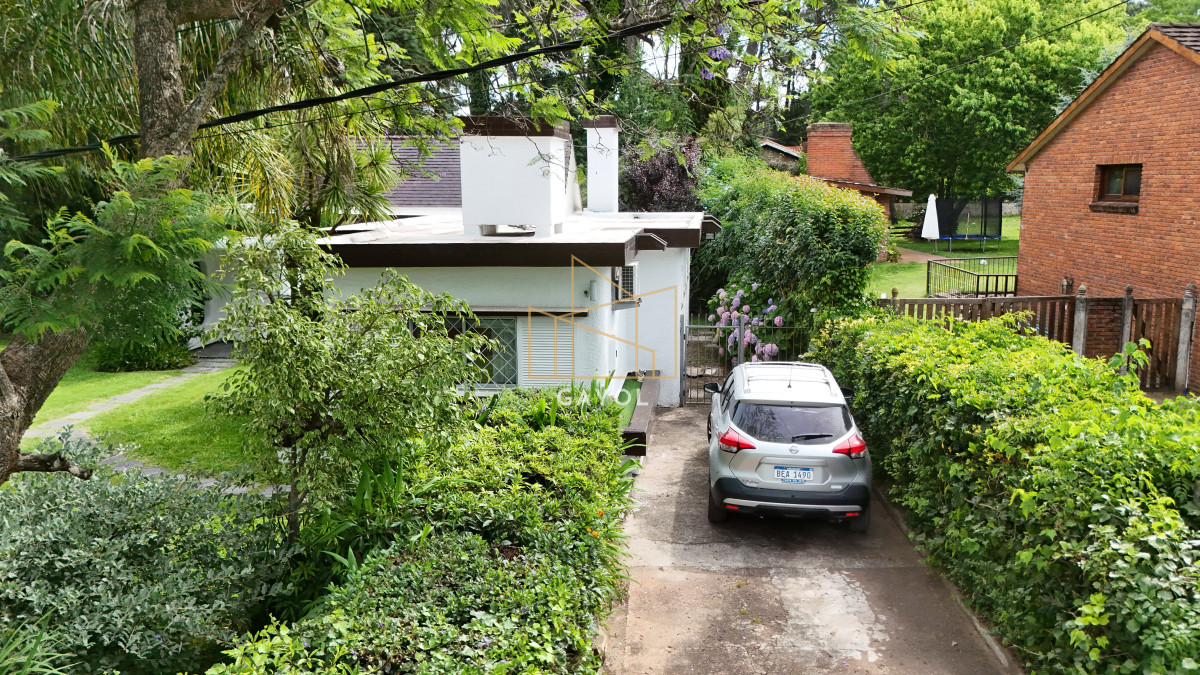 Casa ID.620 - Casa en venta en Punta del Este de 3 dormitorios. 