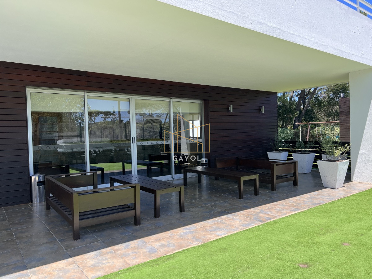 Apartamento ID.773 - Apartamento de 3 dormitorios mas servicio Roosevelt playa brava