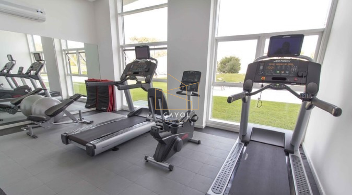 Apartamento ID.773 - Apartamento de 3 dormitorios mas servicio Roosevelt playa brava