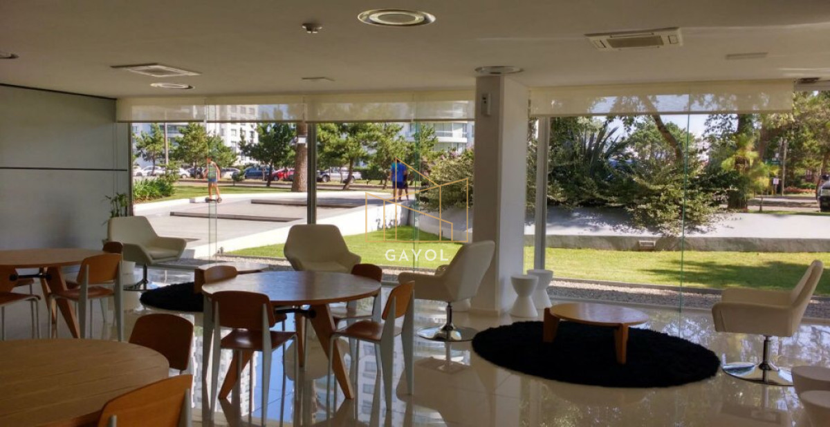 Apartamento ID.139 - Apartamento en venta con renta 2 dormitorios. Punta del Este