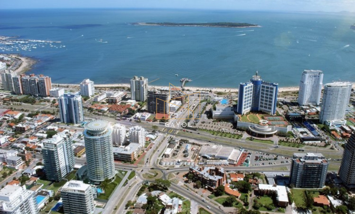 Apartamento ID.939 - Apartamento de 2 dormitorios en alquiler anual .