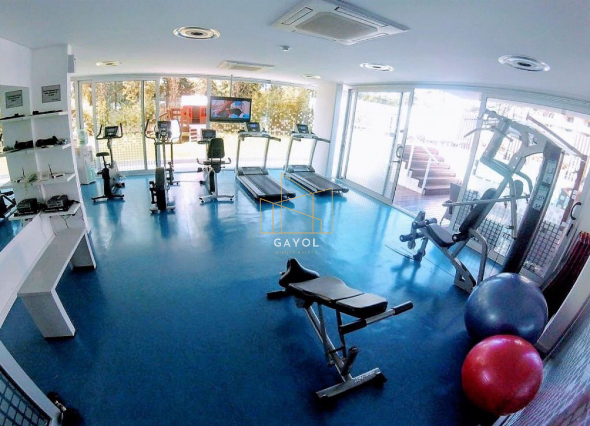 Apartamento ID.139 - Apartamento en venta con renta 2 dormitorios. Punta del Este