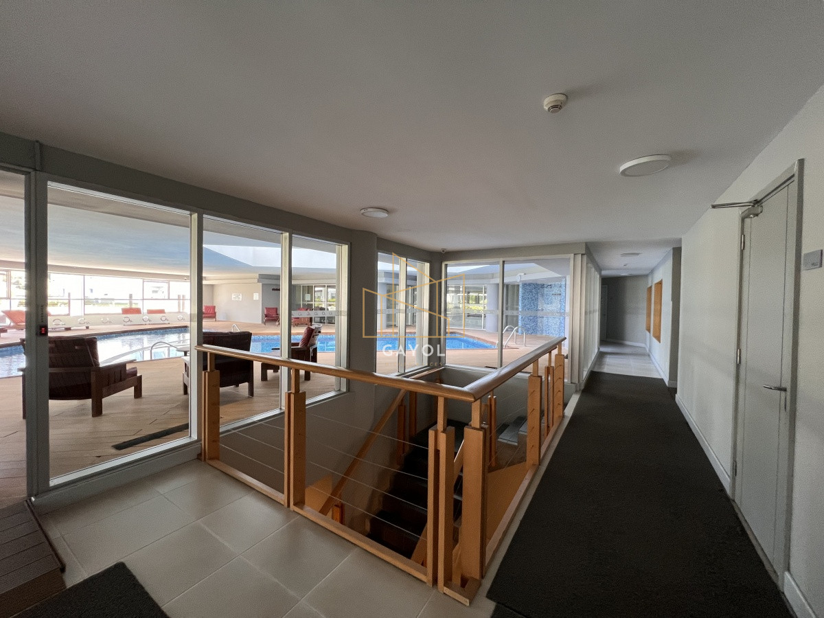 Apartamento ID.773 - Apartamento de 3 dormitorios mas servicio Roosevelt playa brava