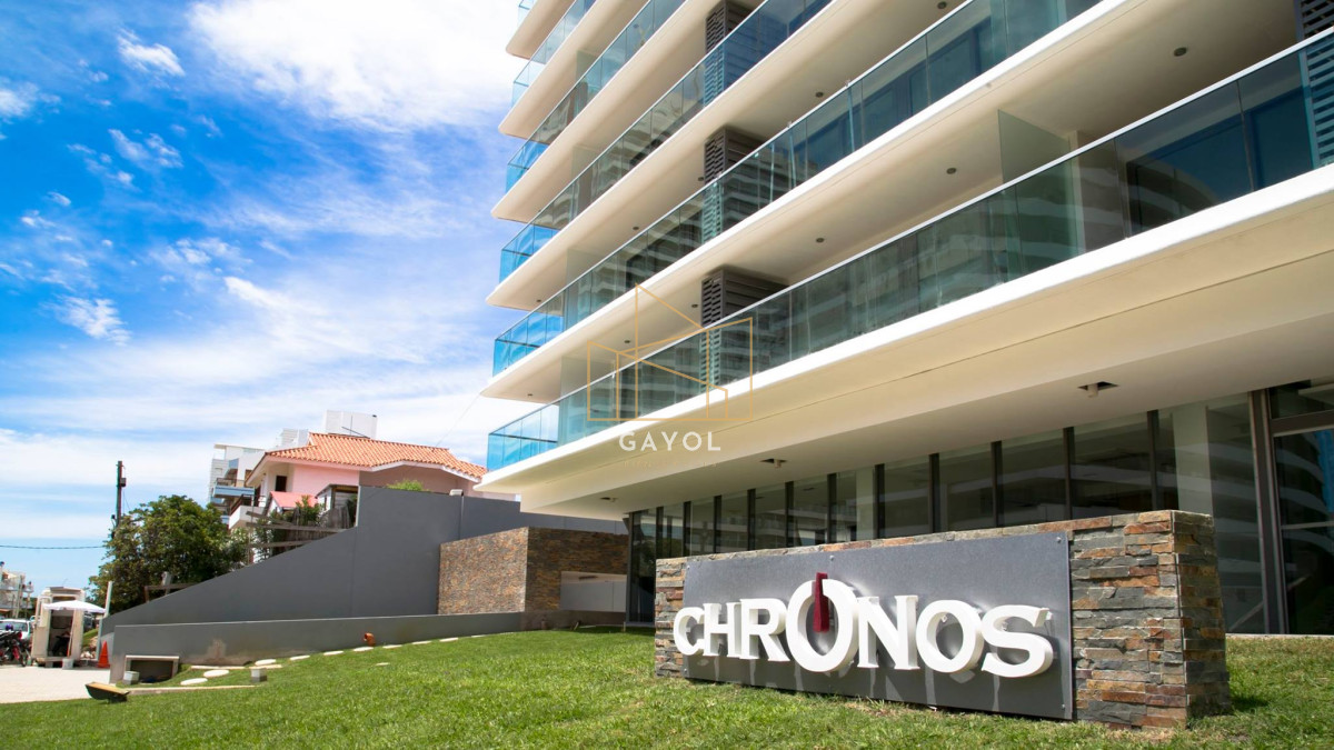 Apartamento ID.464 - Apartamento en venta 2 dormitorios. Chronos- Playa Brava. Punta del Este.