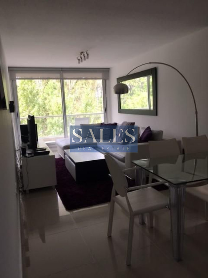 Apartamento ID.1075 - Apartamento en venta con renta 2 dormitorios. Punta del Este