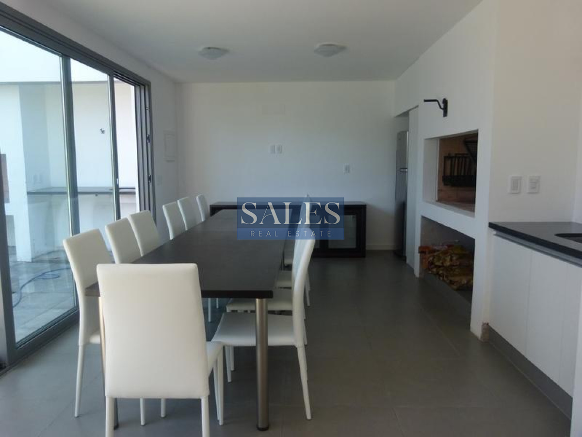 Apartamento ID.210 - Apartamento en venta 2 dormitorios Playa Brava