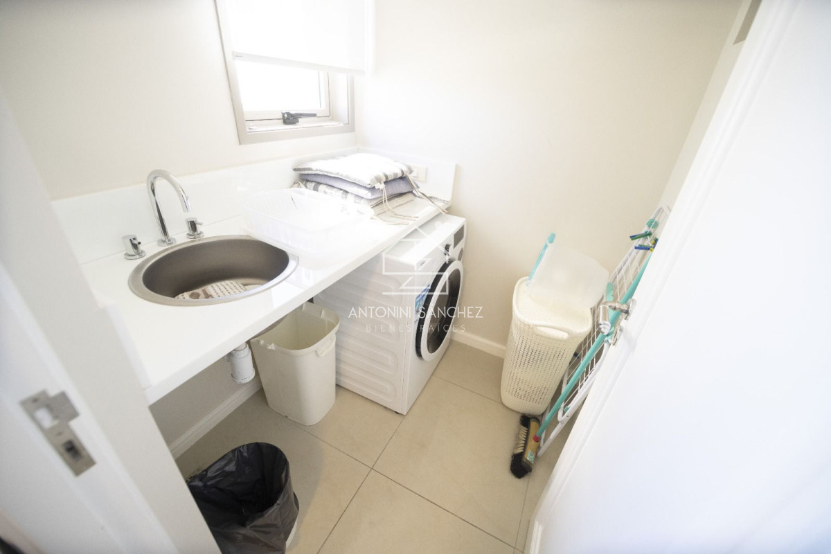 Apartamento ID.1674 - Imperiale. Apartamento en venta - 4 dormitorios.-