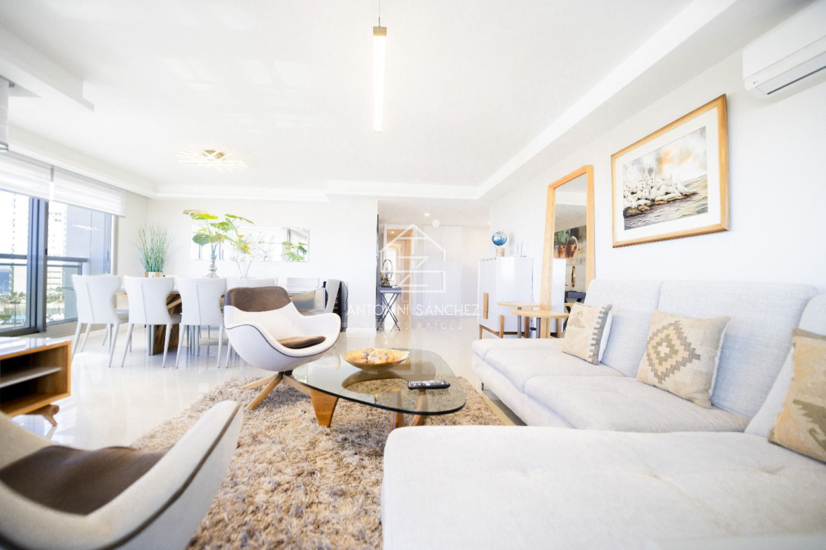 Apartamento ID.1674 - Imperiale. Apartamento en venta - 4 dormitorios.-