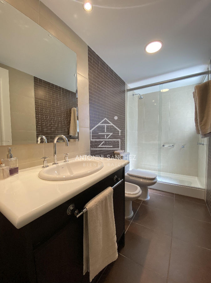 Apartamento ID.1674 - Imperiale. Apartamento en venta - 4 dormitorios.-