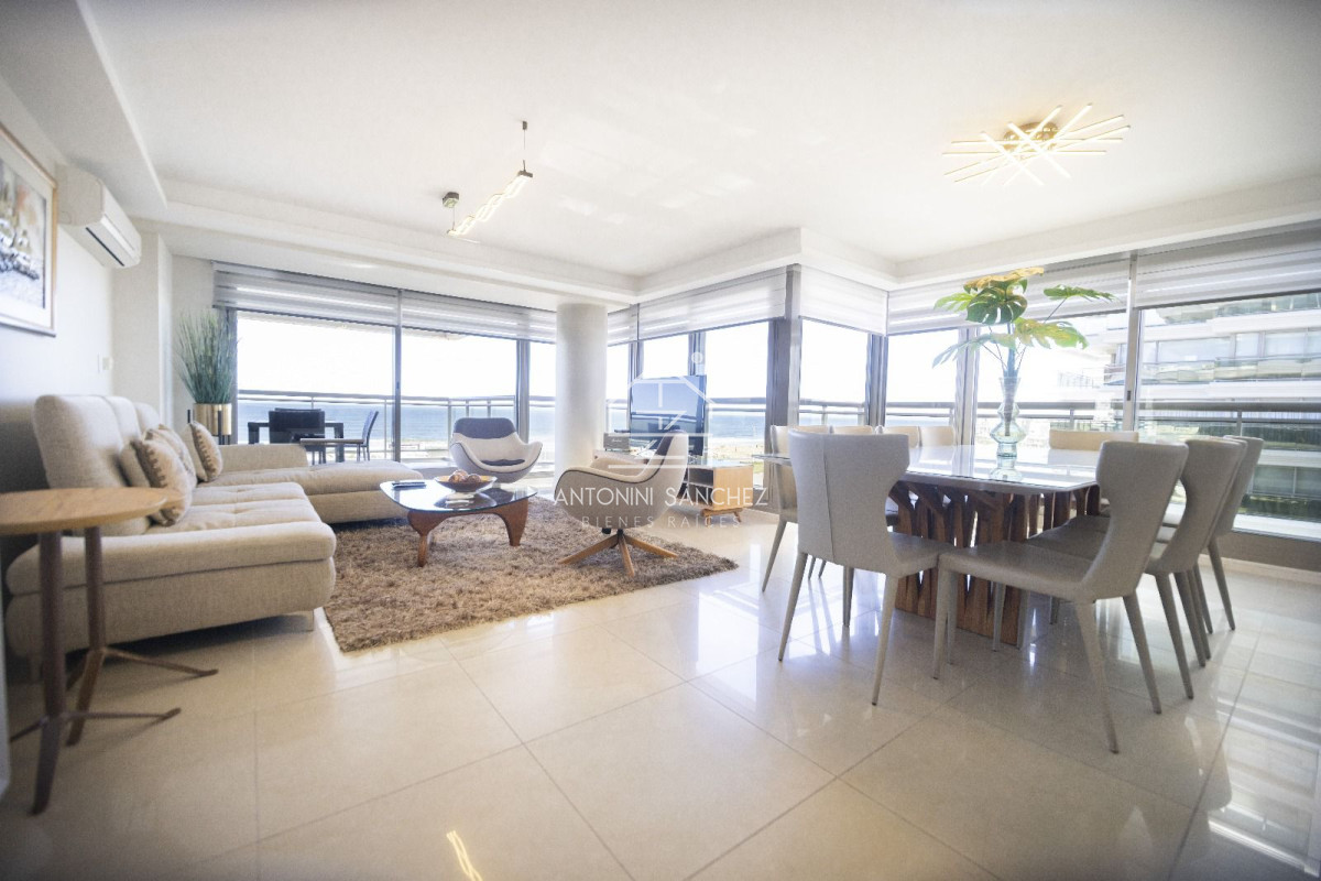 Apartamento ID.1674 - Imperiale. Apartamento en venta - 4 dormitorios.-