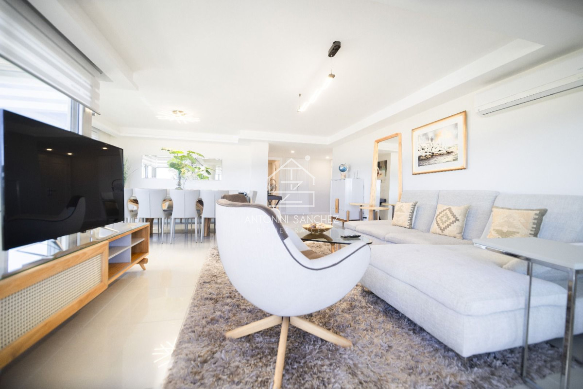 Apartamento ID.1674 - Imperiale. Apartamento en venta - 4 dormitorios.-